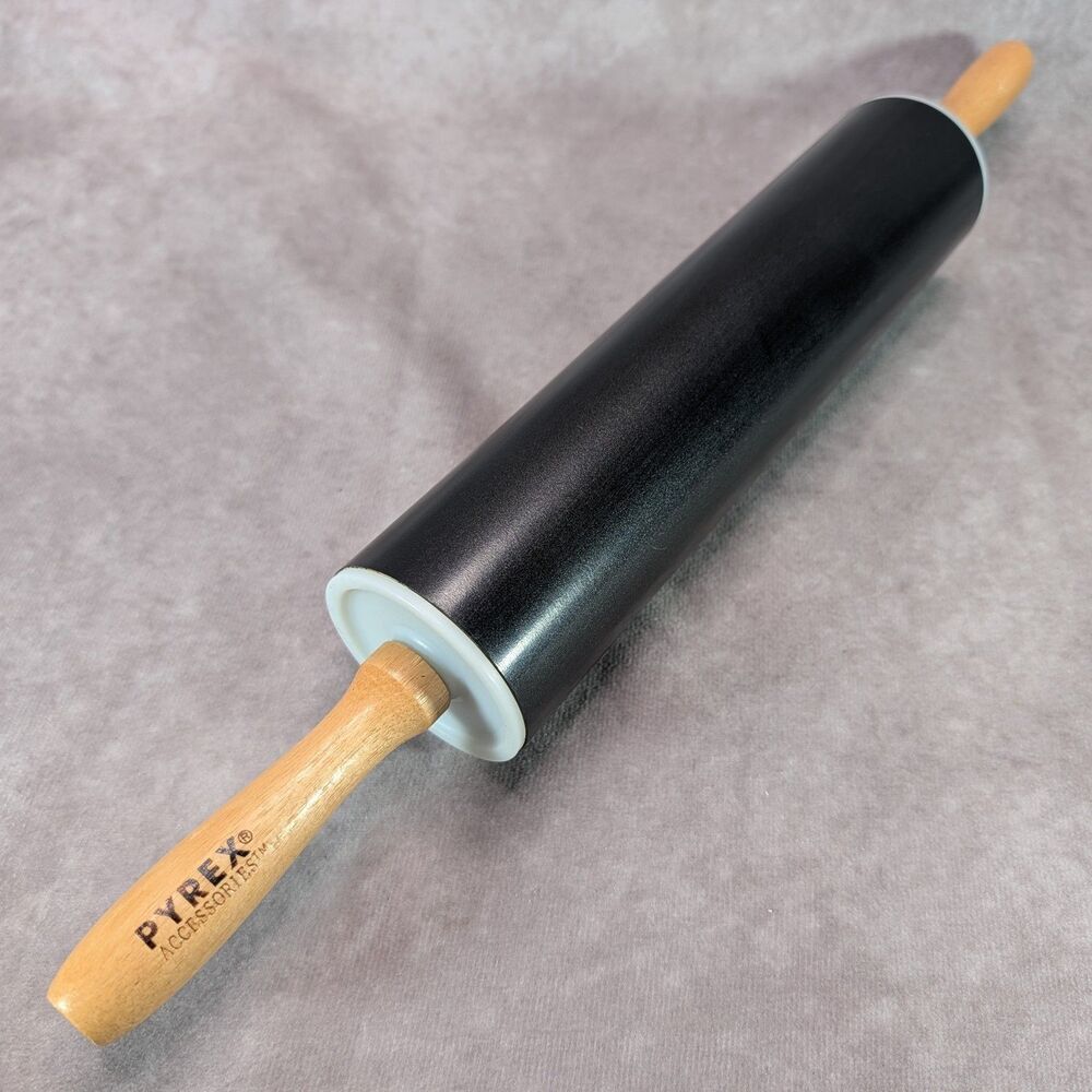 Vintage Pyrex Accessories Black Non Stick Metal Rolling Pin Wood Handles 18 Inch